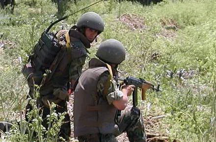licitatie_-_militari.jpg licitatie_-_militari.jpg