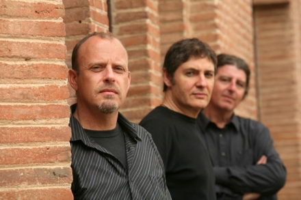 2_xavier_dotras_trio.jpg