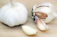 Usturoiul conţine o substanţă de 100 de ori mai puternică decât unele antibiotice