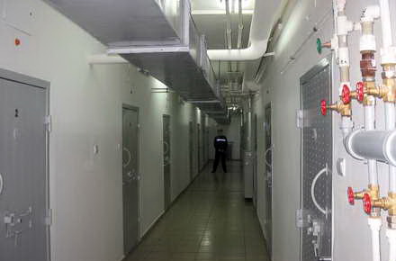 Anton_-_arest_01.jpg Anton_-_arest_01.jpg