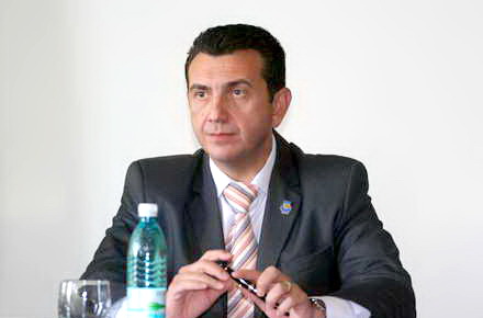 palaz_hunchiar_Claudiu_Palaz.jpg