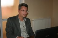 Interviu Online cu Adrian Cârlescu, candidatul PRM la Primăria Mangalia„Mangalia, care a rămas parcă în afara timpului, răstignită în epoca glaciară, trebuie reconectată la realităţile zilelor noastre\