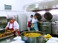 Preţuri de 2012, bani de la Guvern ca în 2008 Alocaţia de hrană dată de stat, insuficientă pentru meniul pacienţilor Spitalului Clinic Judeţean (document)