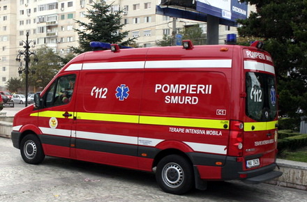 ambulanta-ambulantasmurd02.jpg ambulanta-ambulantasmurd02.jpg