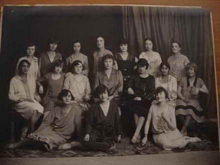 file de poveste moda de la paris pe strazile constantei galerie foto 93792 373844