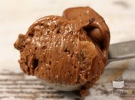 Inghetata de ciocolata cu stracciatella