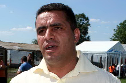 Poarta_Alba_Vasile_Delicoti_002.jpg Poarta_Alba_Vasile_Delicoti_002.jpg