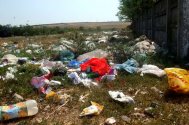 Cu ce se laudă primarul din Săcele la început de mandat trei Mizerie şi drumuri proaste, care nu au mai văzut asfalt de 20 de ani (galerie foto)