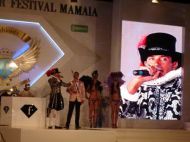  Fotoreportaj Cum arata Mazare in costumul lui Ludovic al XIV-lea