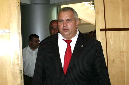 retrocedari_-_Nicusor_Constantinescu_02.jpg retrocedari_-_Nicusor_Constantinescu_02.jpg