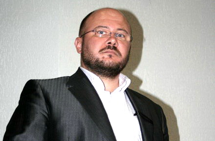 drumuri_-__Adrian_George_Gambuteanu.jpg drumuri_-__Adrian_George_Gambuteanu.jpg