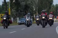 Îndemnuri extreme în apărarea bikerilor bătuţi la Tuzla Scenarii anti-Sărăcilă pe forumul motocicliştilor