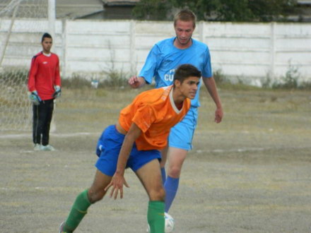 odat lei acum mielusei urmasa infr irii a tierdut toate meciurile in liga a iv a foamete vrea s tun as
