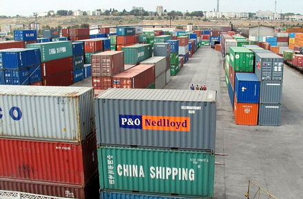 Containere-containereport1.jpg Containere-containereport1.jpg