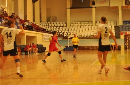 handbal.jpg handbal.jpg