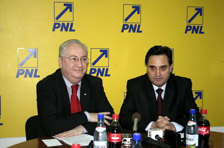 04_PNL_Puiu_Hasotti_Mihai_Lupu_05.jpg