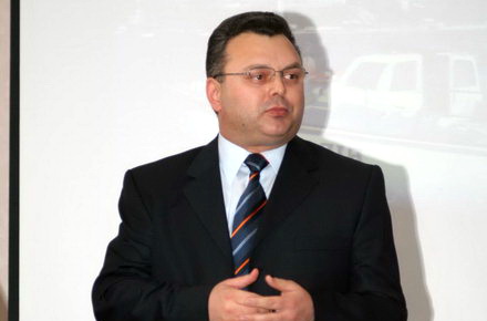 interviu_dragomir_-Gheorghe_Dragomir_02.jpg interviu_dragomir_-Gheorghe_Dragomir_02.jpg