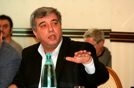 Victor_Manea.jpg