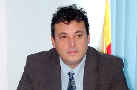 Caciuloiu_.jpg Caciuloiu_.jpg
