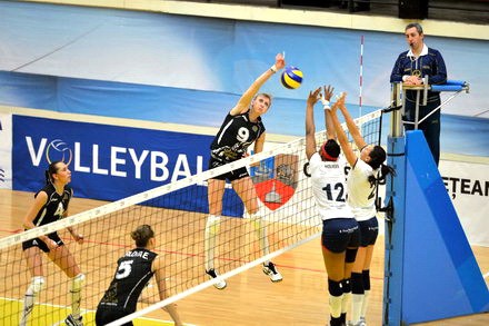volei.jpg volei.jpg