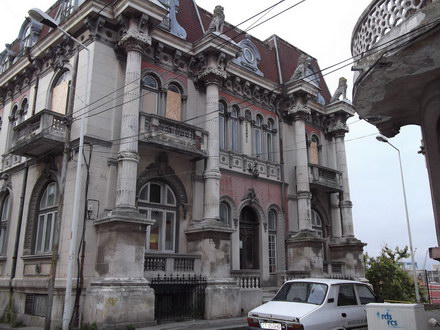 legendele constantei misterioasa legatura dintre casa cu lei si pasiunea pentru arta a lui krikor zambaccian