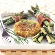 Cuiburi de cartofi cu bucheţele de legume 