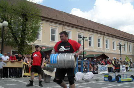 strongman.jpg