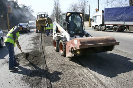 reabilitare_strada_utilaje.jpg