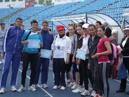 este campioana nationala atleta constanteana in trupa de majorete alaturi de miss romania galerie foto