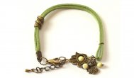 Bratara protectoare verde