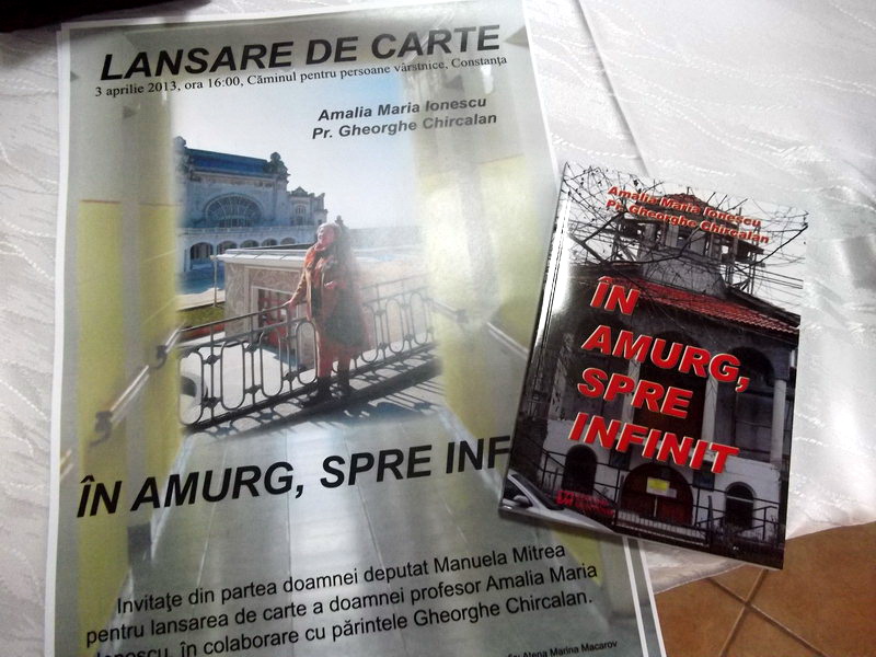 lansarea cartii in amurg spre infinit deputatul manuela mitrea alaturi de autoarea amalia maria ionescu
