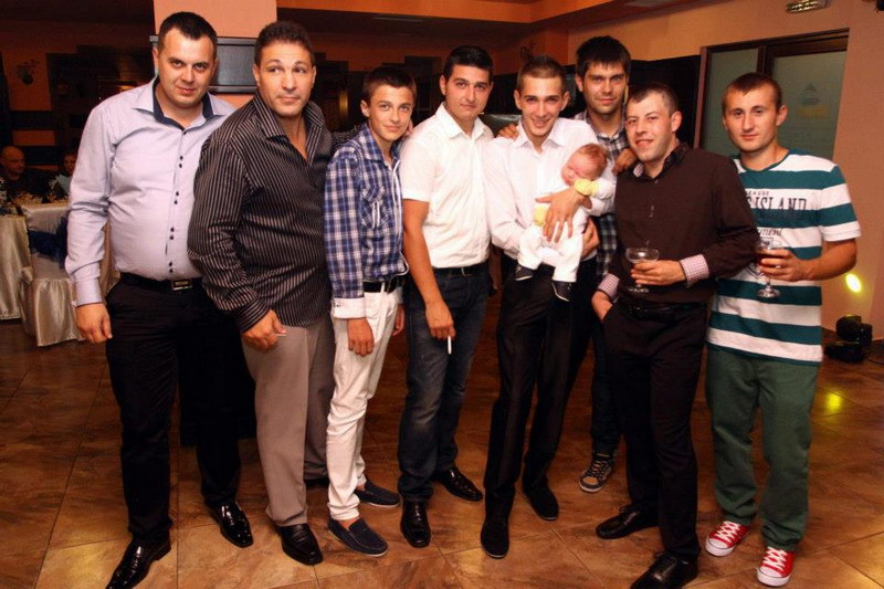 fani cu pampers si suzeta l am gasit pe cel mai tanar suporter al farului galerie foto 454080
