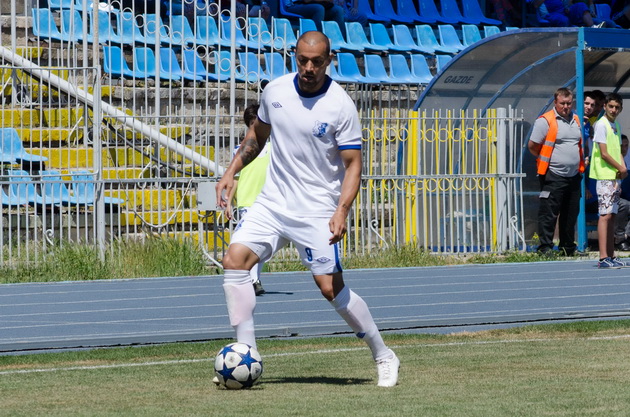 fc farul a castigat al treilea meci la rand si a iesit de la retrogradare ion rauta i a atins pe marinari