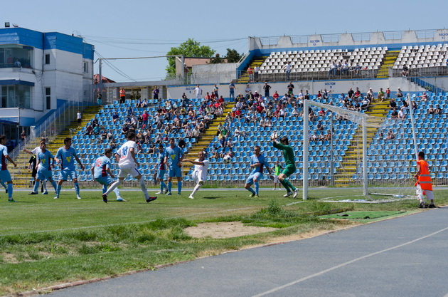 fc farul a castigat al treilea meci la rand si a iesit de la retrogradare ion rauta i a atins pe marinari