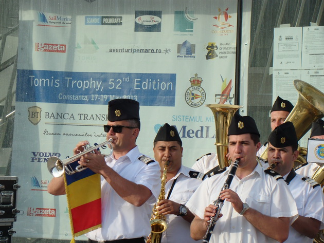 ambarcatiunile constantene au taiat apa cu repeziciune la trofeul tomis galerie foto 457586