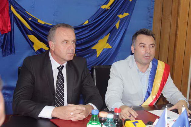 navodari a devenit frate cu krusevo urmeaza un oras din rusia nicolae mate din aceste infratiri avem navodari a devenit frate cu krusevo urmeaza un oras din rusia nicolae mate din aceste infratiri avem