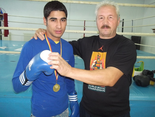 un constantean a batut doi ploiesteni de le a sunat apa in cap galerie foto 461049