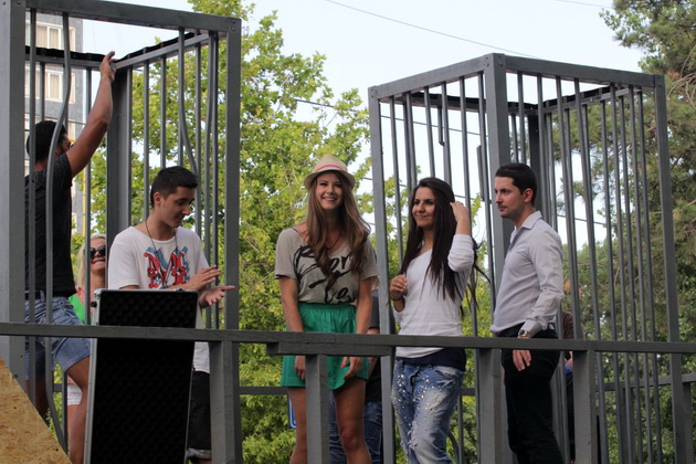 fotoreportaj fete motoare care alegorice la repetitia pentru mamaia 2013 461850