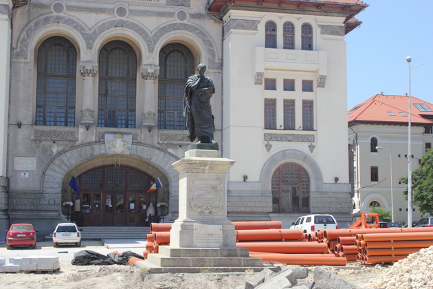statuile din constanta un omagiu adus celor care si au pus amprenta asupra orasului de la malul marii