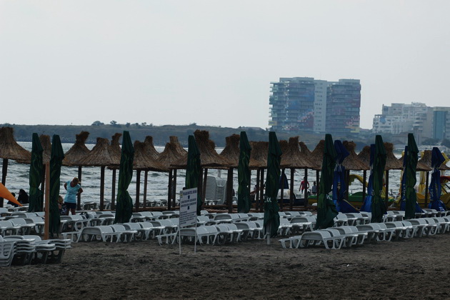 fotoreportaj mamaia peisaj sinistru ca n filmele lui hitchock 467955