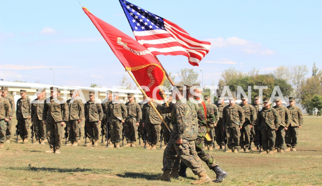 fotoreportaj demonstratie militara romano americana de manuit drapele 469782