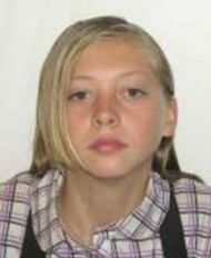 Mădălina Monica Burlacu este căutată de poliţişti