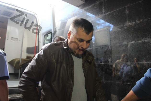 denunt urmat de flagrant ce probe au anchetatorii in dosarul umc galerie foto document 470566