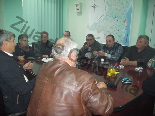 mai putini bani consilierii locali de la ciocarlia au votat diminuarea bugetului educatiei galerie foto