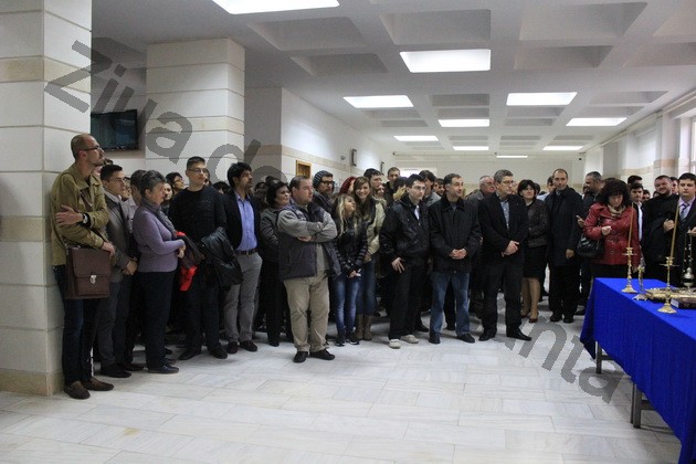umbrele regrete urari si promisiuni cum a fost la deschiderea anului universitar de la ovidius galerie