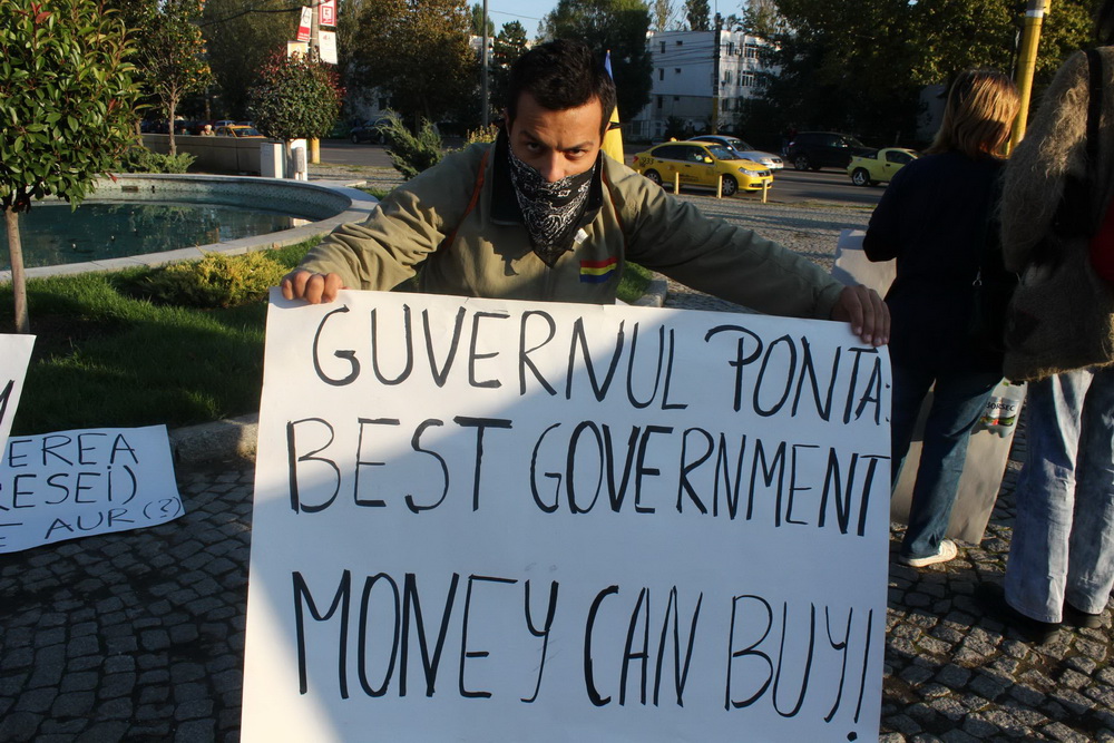baricada verde la constanta un nou protest impotriva proiectului aurifer de la rosia montana 472199