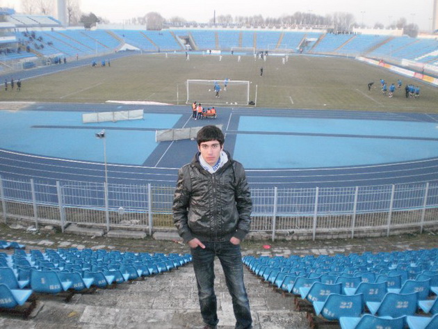 cea mai dulce echipa de fotbal si a pus emblema farului pe tortul de la majorat galerie foto 472345