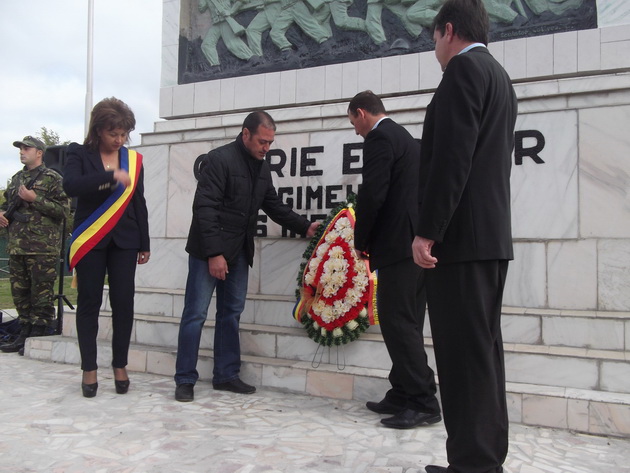 incredibila aventura traita de veteranul de razboi gheorghe dobroiu soldati americani prezenti la manifestarile