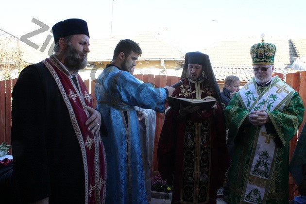 parintele stefan popa a trecut la biserica autonoma dupa vechiul calendar galerie foto 474341