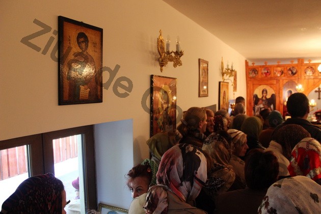 parintele stefan popa a trecut la biserica autonoma dupa vechiul calendar galerie foto 474341
